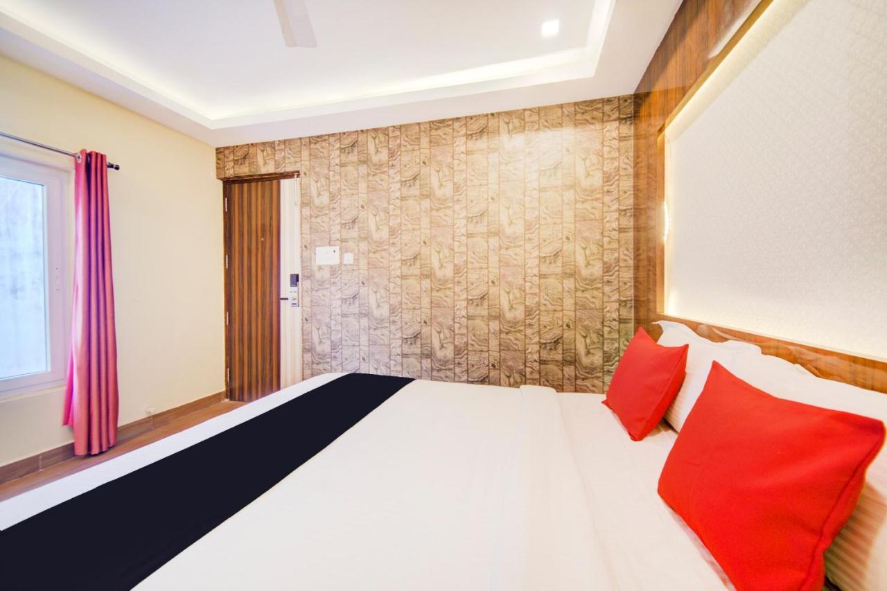Collection O 75820 Madras Metro Club, T Nagar Chennai Bagian luar foto