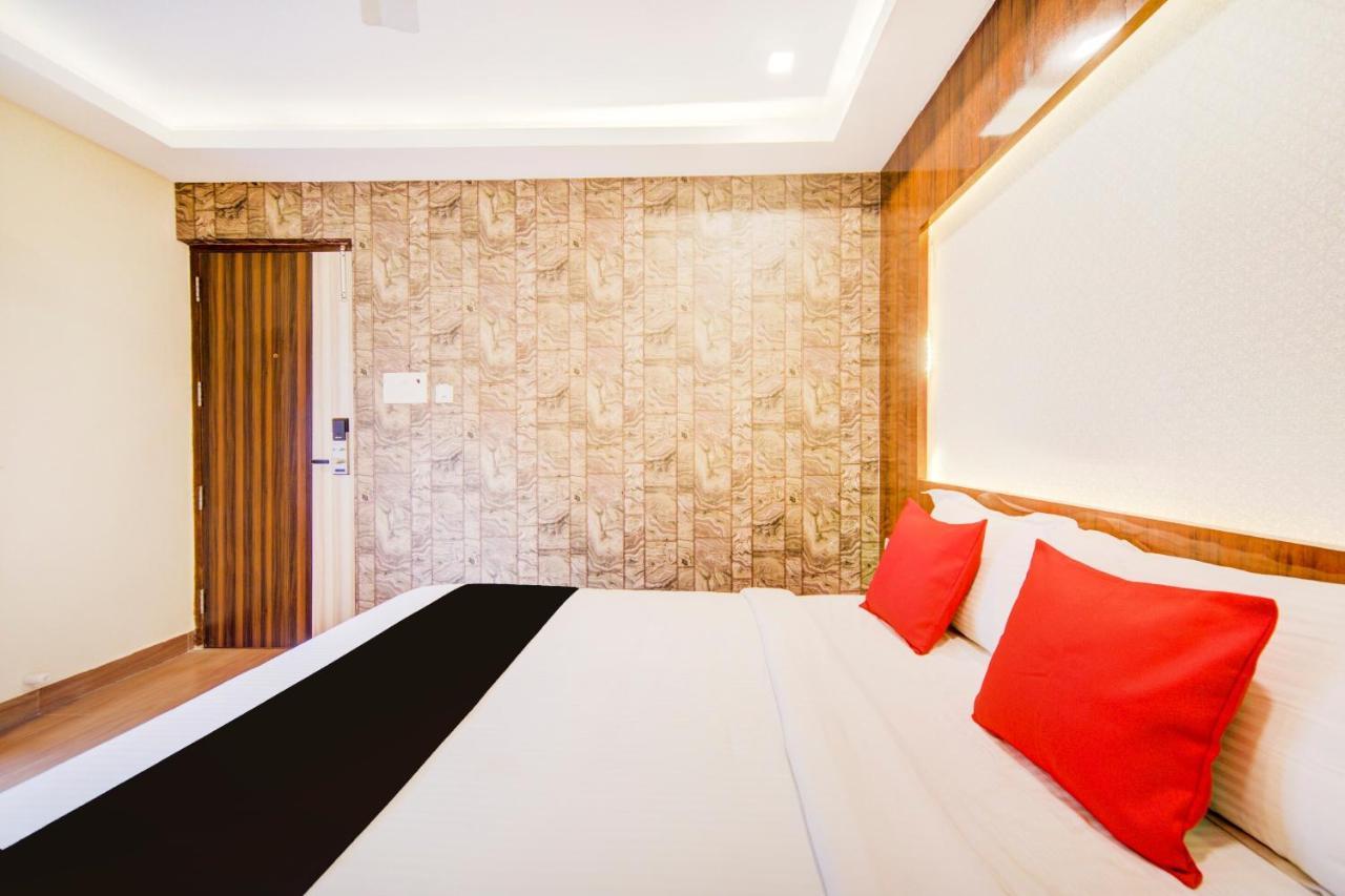 Collection O 75820 Madras Metro Club, T Nagar Chennai Bagian luar foto